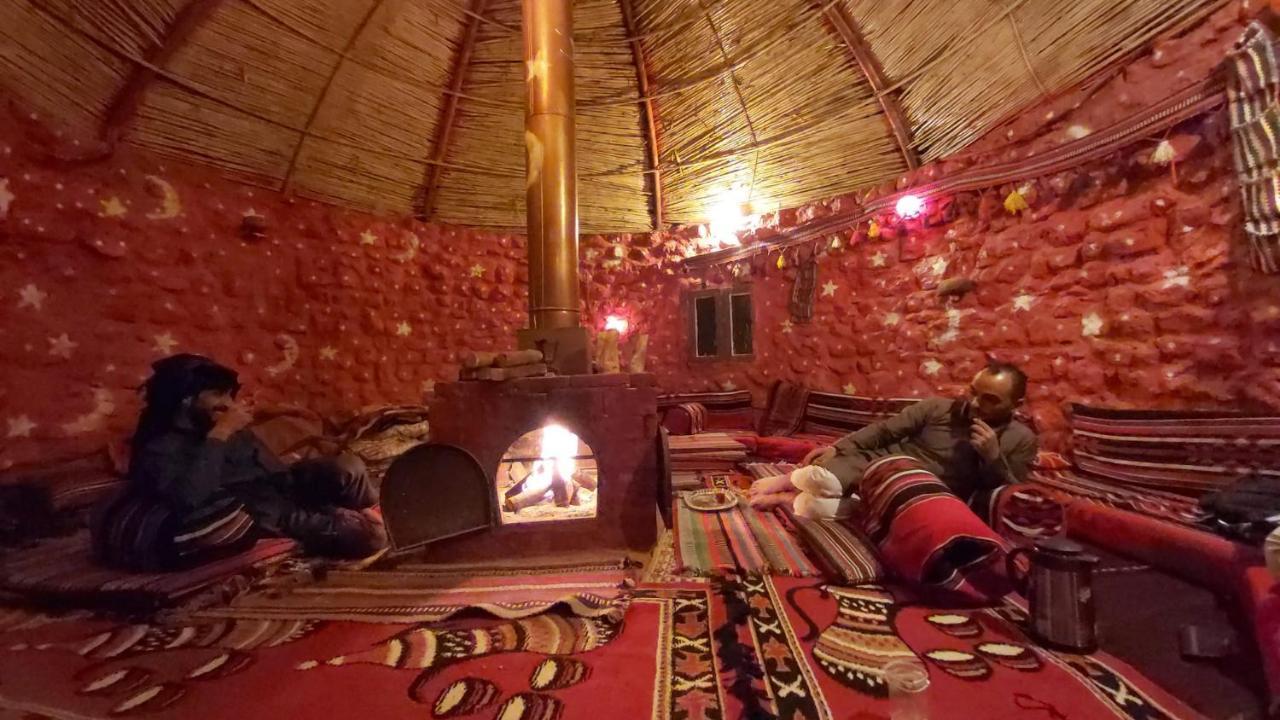Guest House Attallah Wadi Musa Exteriör bild