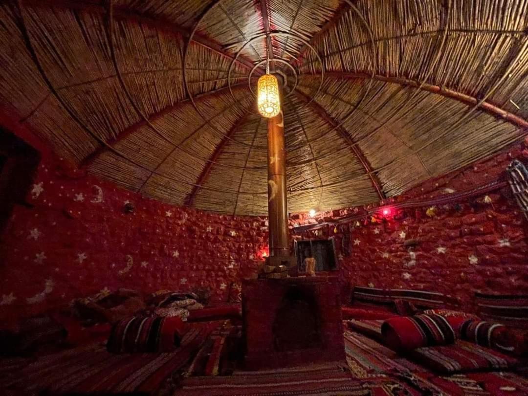 Guest House Attallah Wadi Musa Exteriör bild